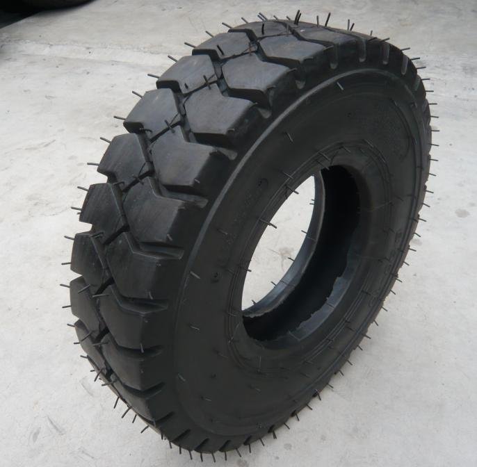 供应工业车叉子车轮胎825-12工具车轮胎