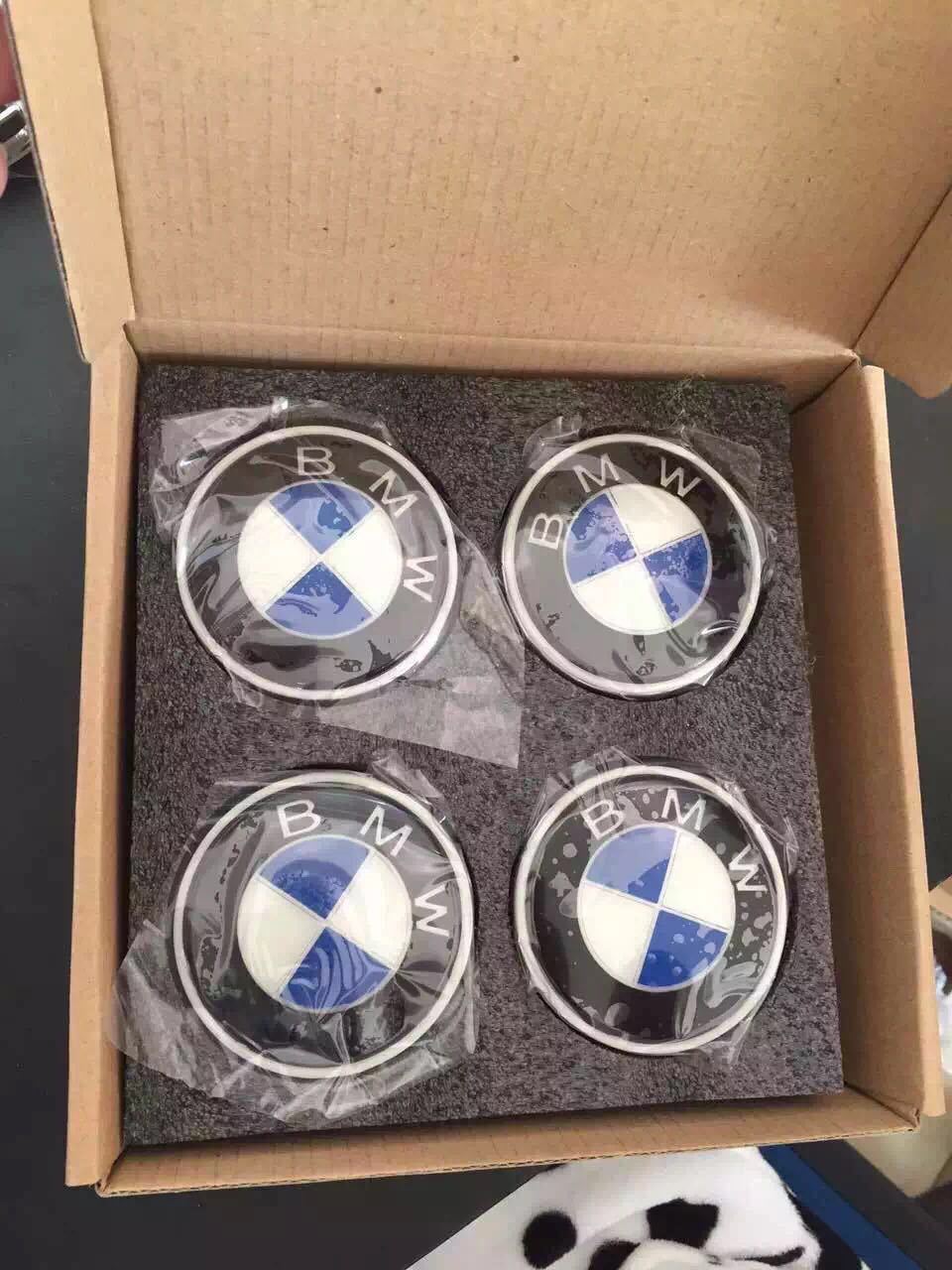 宝马轮毂盖个性改装汽车车轮中心盖贴无源发光磁悬浮Led轮毂灯